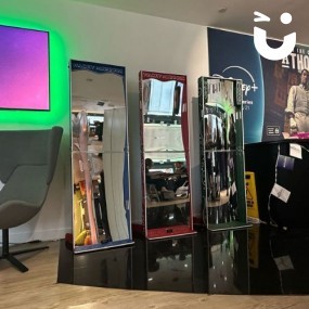 Crazy Mirrors Hire