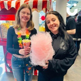 Candy Floss and Popcorn on the same Traditional Cart Hire