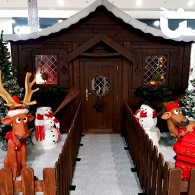 Wooden Christmas Grotto Hire