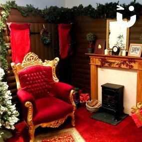 Santa's Christmas Wooden Grotto Facade Hire