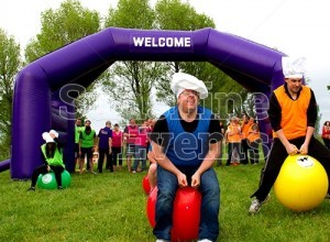 GALLERY - Team Building it' a Knockout