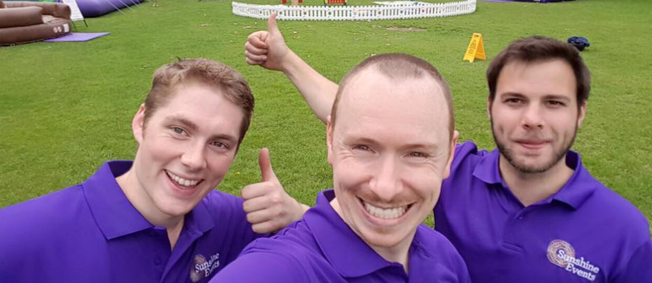 2017 is here and we're ready to bring the Funshine to your events!