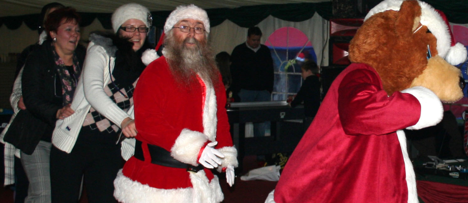 What makes the perfect Christmas party?