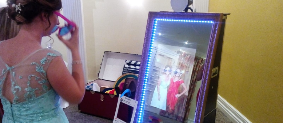 Photo Booth or Magic Mirror - what's the difference & which should I choose?