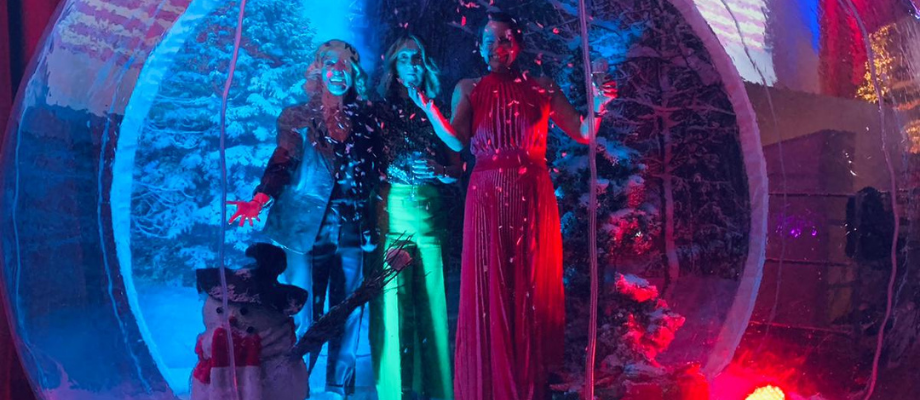 Create an Office/Work Christmas Party Like No Other! 